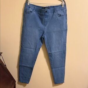 Betabrand Signature Mid-Rise Denim, Skinny